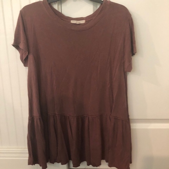 UO Short Sleeve - Picture 2 of 3